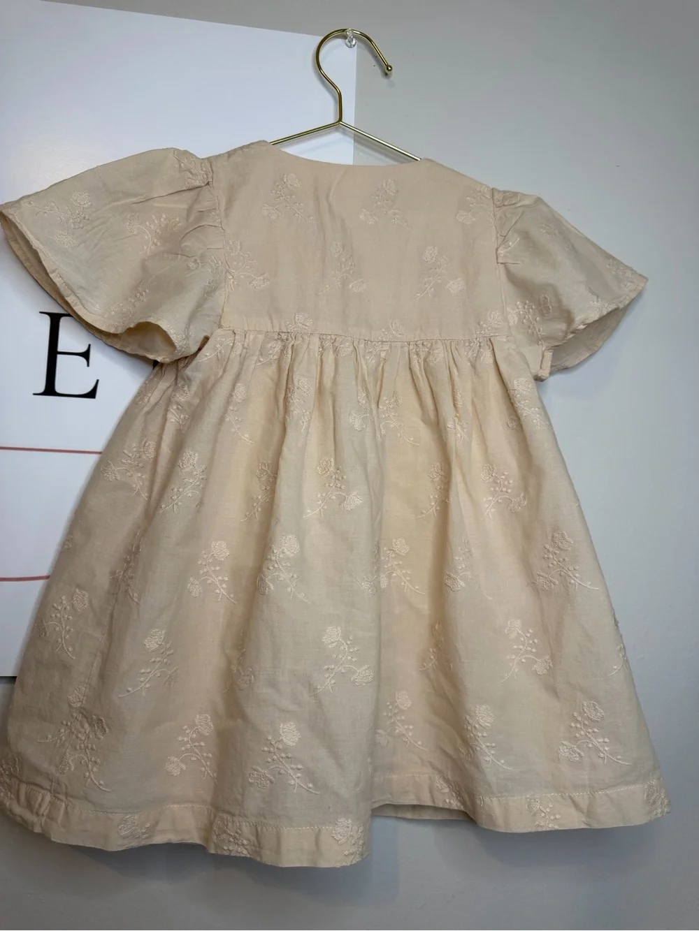 Zara Kids Cream Floral-Embroidered Button Dress
